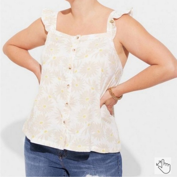 torrid Tops - NWT! Torrid button front tank top. Floral print. Size 2x